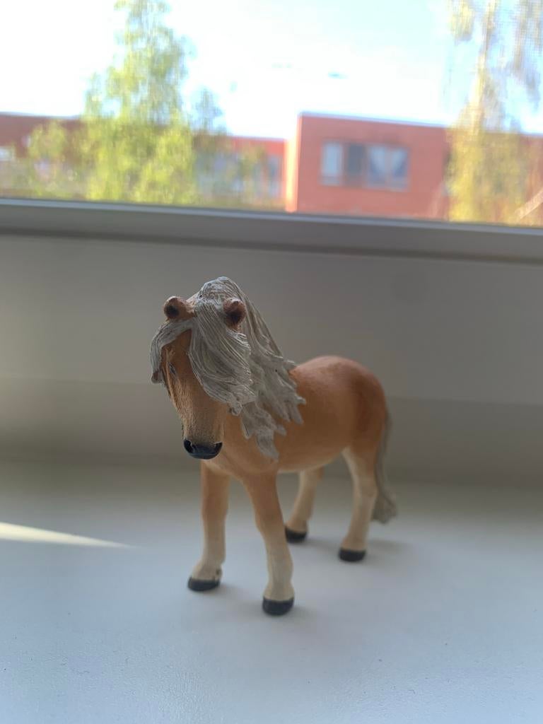 Zeldzame Schleich IJslander merrie pony - 17390, Ophalen of Verzenden, Zo goed als nieuw, Paard, Beeldje of Figuurtje