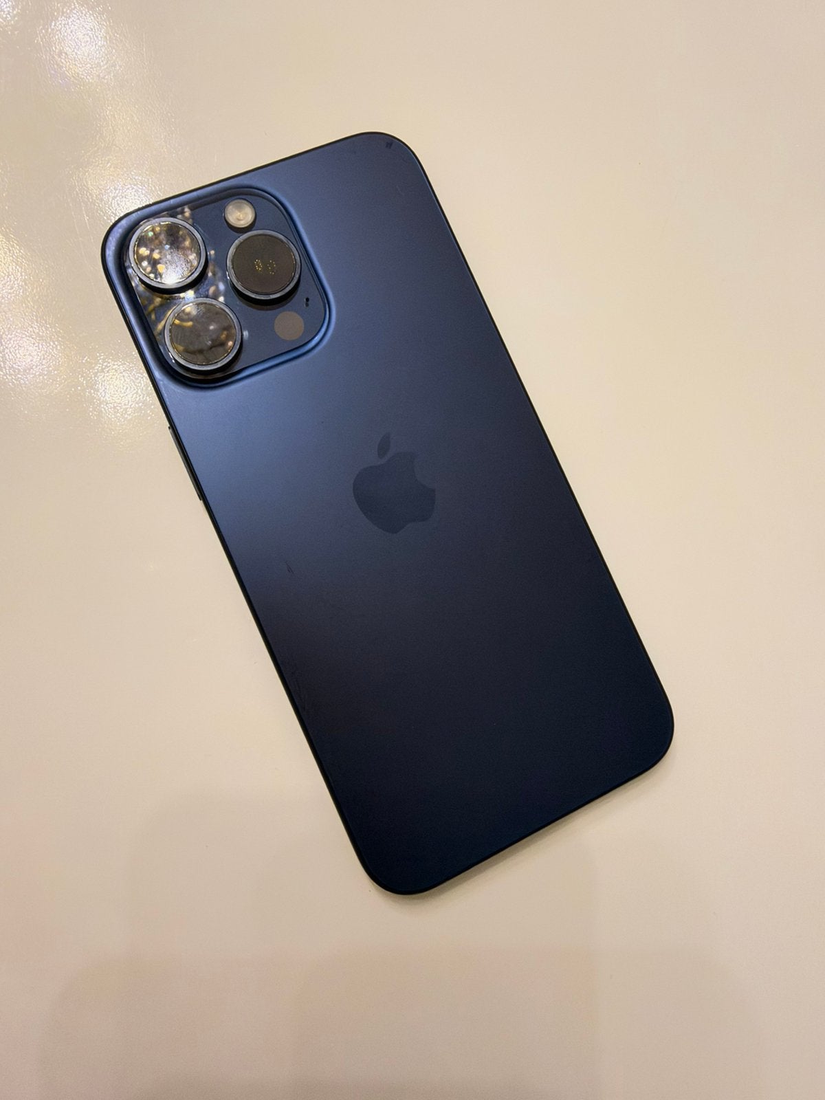 Iphone 15 pro max blauw titanium 256gb