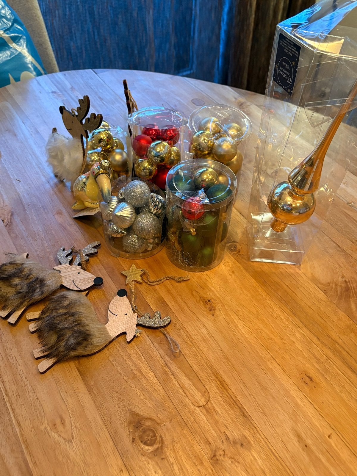Diverse kerst decoratie, Ophalen