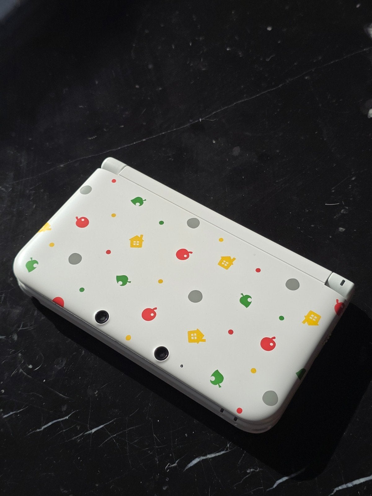 Nintendo 3DS XL Animal Crossing Editie met game en oplader, Met games, Gebruikt, Wit, 3DS XL