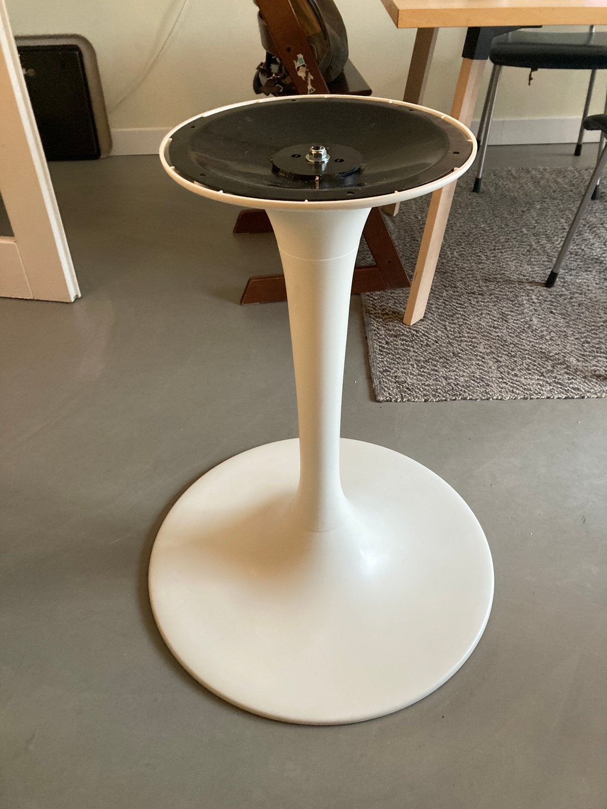 Poot Ikea Docksta, Huis en Inrichting, Tafels | Eettafels, Ophalen, Zo goed als nieuw, Rechthoekig, 50 tot 100 cm