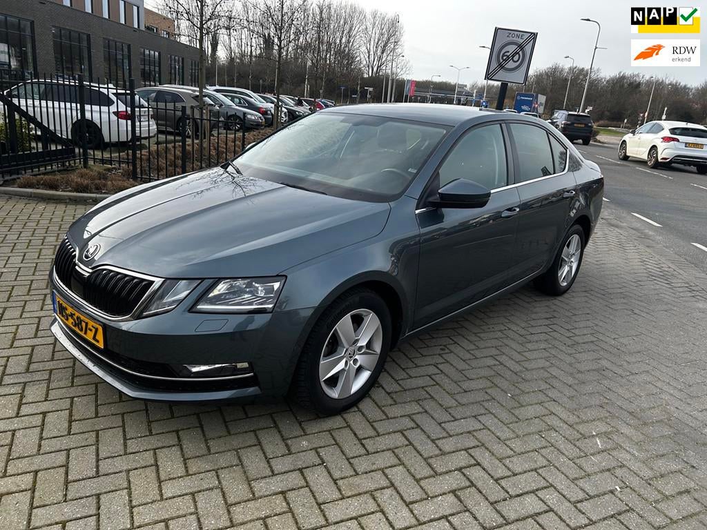 Skoda Octavia 1.0 TSI Greentech Style Business 2017! AUTOMAA, Adaptive Cruise Control, Gebruikt, 49 €/maand, Origineel Nederlands