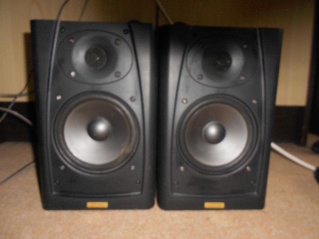 Prima JAMO 28 luidsprekers, Ophalen, Gebruikt, 60 tot 120 watt, Front, Rear of Stereo speakers