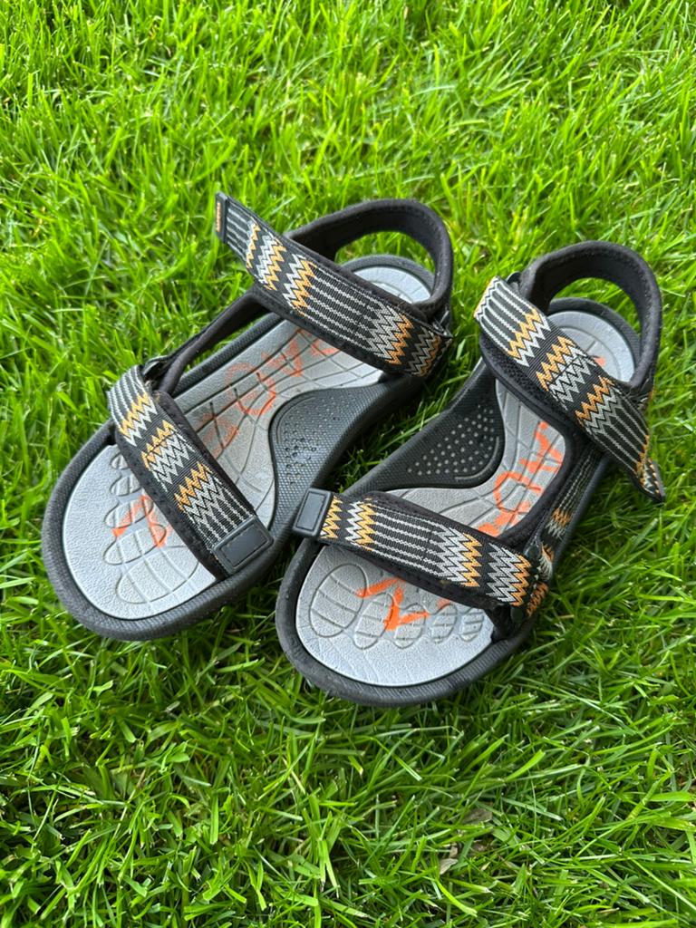 Sandalen merk Braqeez maat 35., Jongen of Meisje, Schoenen, Ophalen of Verzenden, Zo goed als nieuw