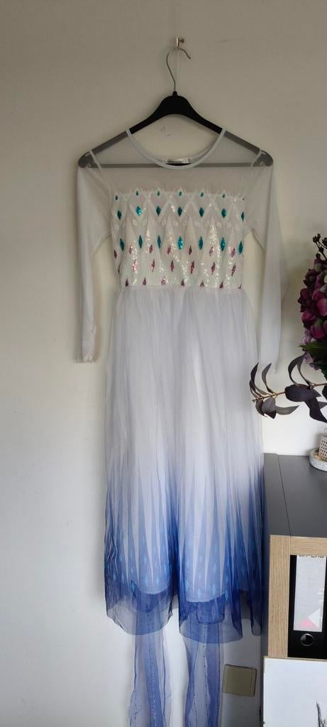 Elsa jurk Frozen met pailletten en tule, maat 140-150, Ophalen of Verzenden, Zo goed als nieuw, 146 t/m 152, Meisje