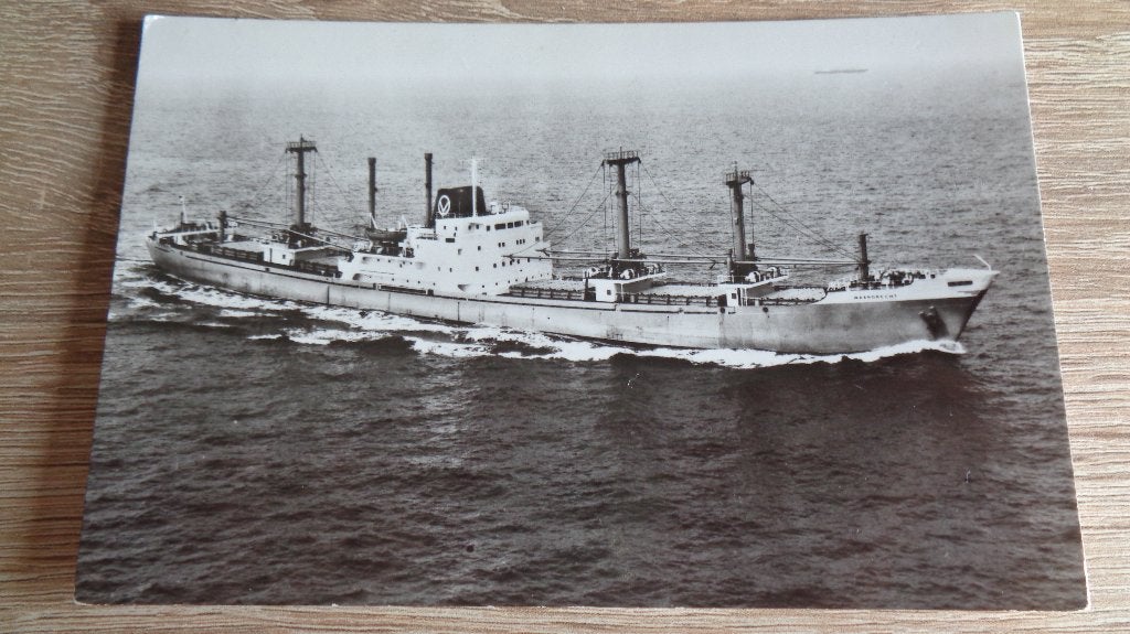 m.s Waardrecht, Verzamelen, Scheepvaart, Verzenden, Zo goed als nieuw, Motorboot, Kaart, Foto of Prent
