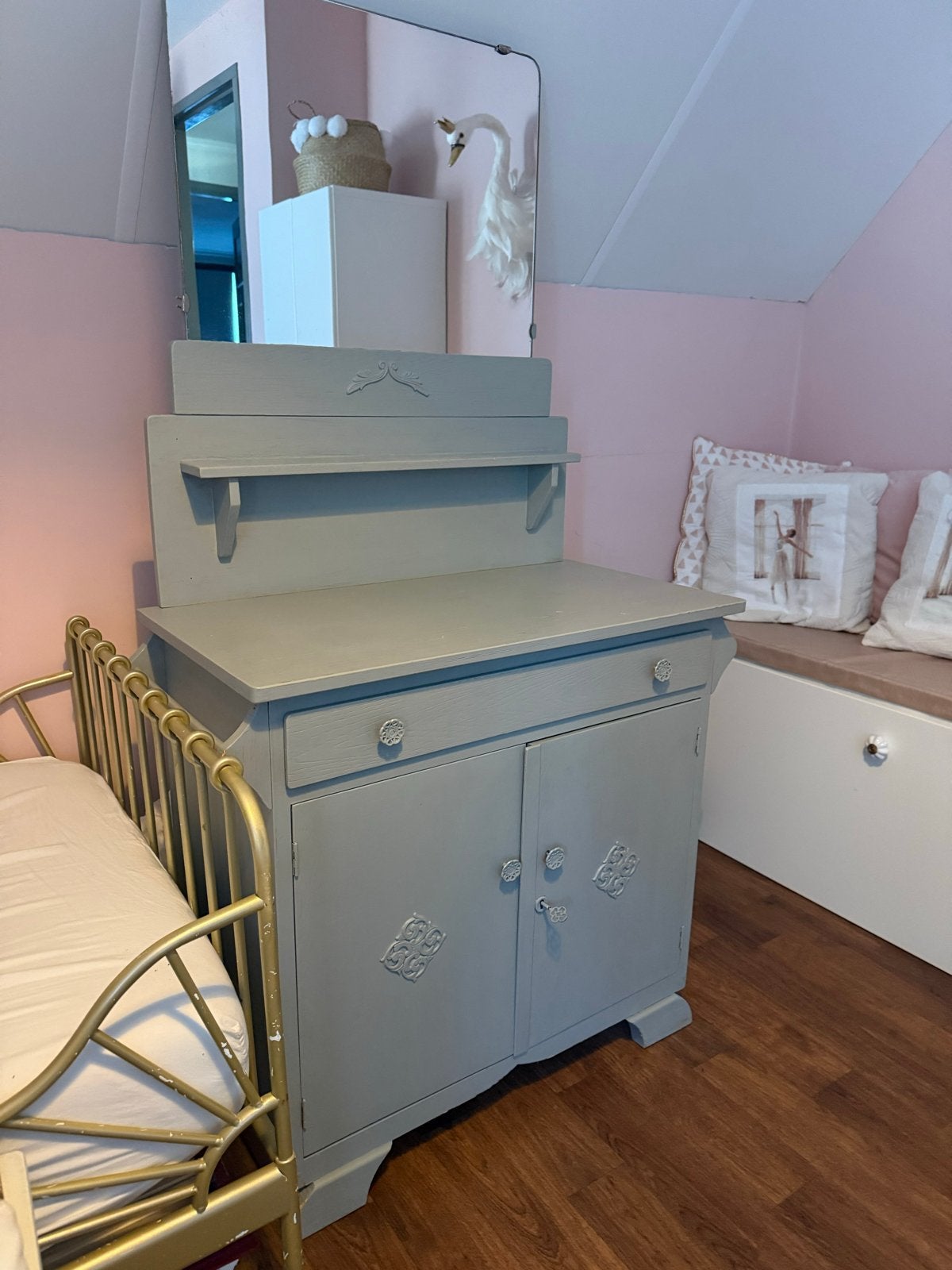 Vintage, landelijk dressoir met spiegel, Huis en Inrichting, Ophalen, Gebruikt, 25 tot 50 cm