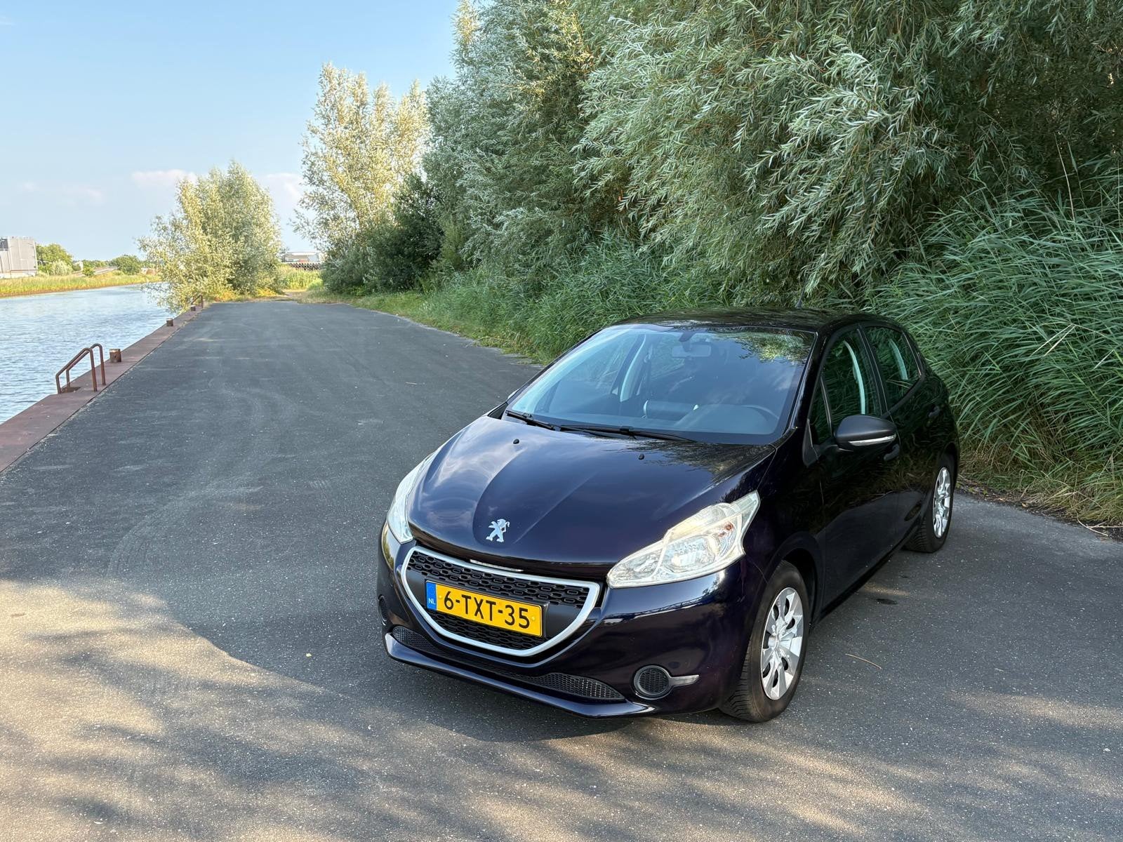 Peugeot 208, Handgeschakeld, Particulier, Te koop, Benzine