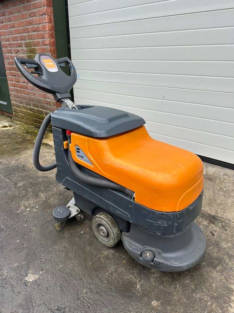 Taski Swingo 455 Schrobmachine, Huis en Inrichting, Schoonmaakartikelen, Ophalen, Overige typen