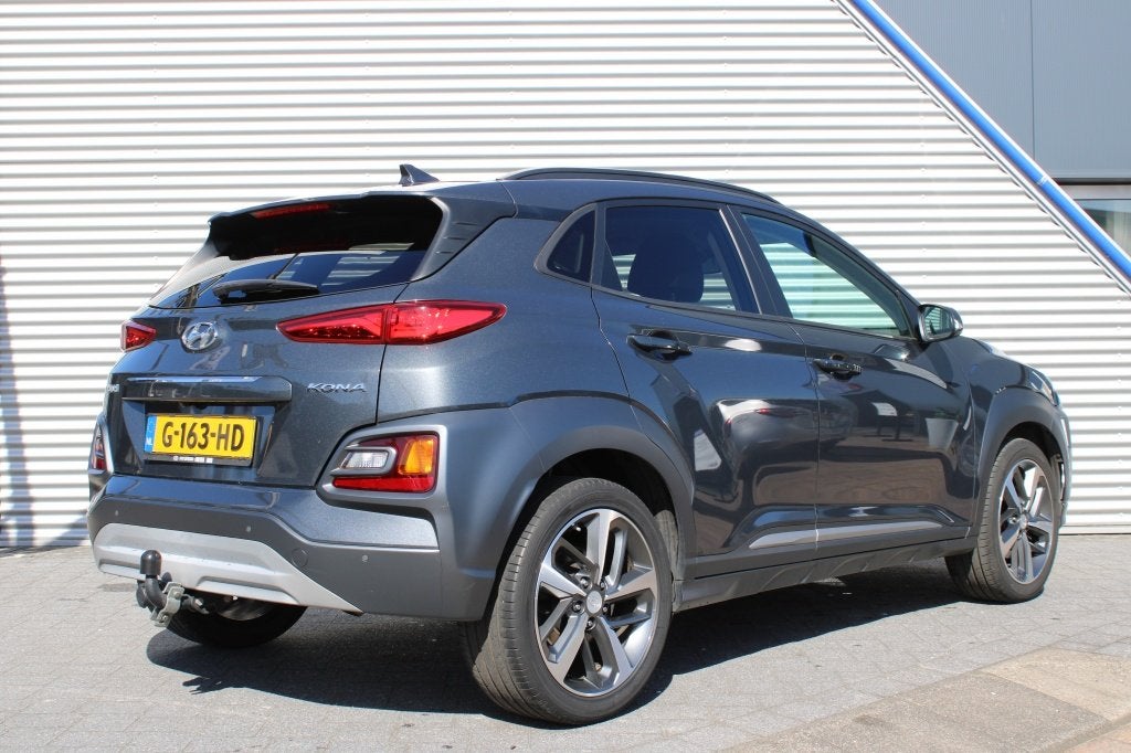 Hyundai KONA 1.0 T-GDI Premium | Trekhaak | Leder | HUD | Na, Auto's, Voorwielaandrijving, Stof, Gebruikt, Automatische klimaatregeling