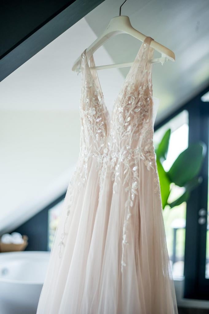 Romantische Trouwjurk met Kant en Tule, Trouwjurk, Overige kleuren, Ophalen of Verzenden, Onbekend