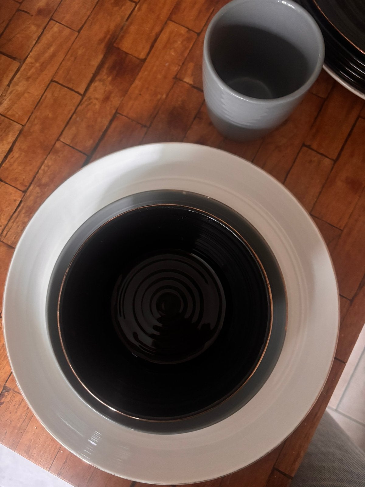 Mooi servies in de kleuren wit grijs zwart, Huis en Inrichting, Ophalen, Gebruikt, Overige merken, Overige stijlen