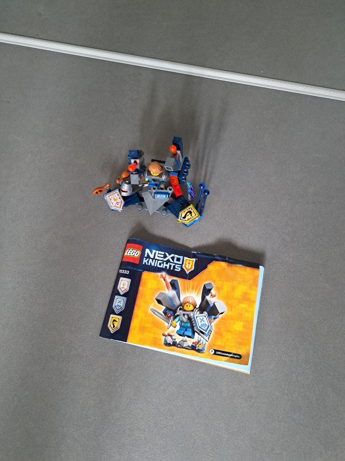 Lego Nexo Knights 70333 Ultimate Robin, Compleet, Lego, Ophalen of Verzenden, Zo goed als nieuw