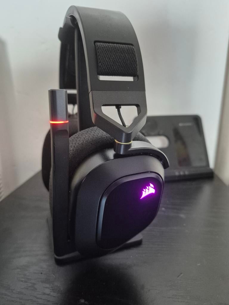 Corsair Gaming Headset HS80 RGB WIRELESS met stand, Ophalen of Verzenden, Overige merken, Draadloos