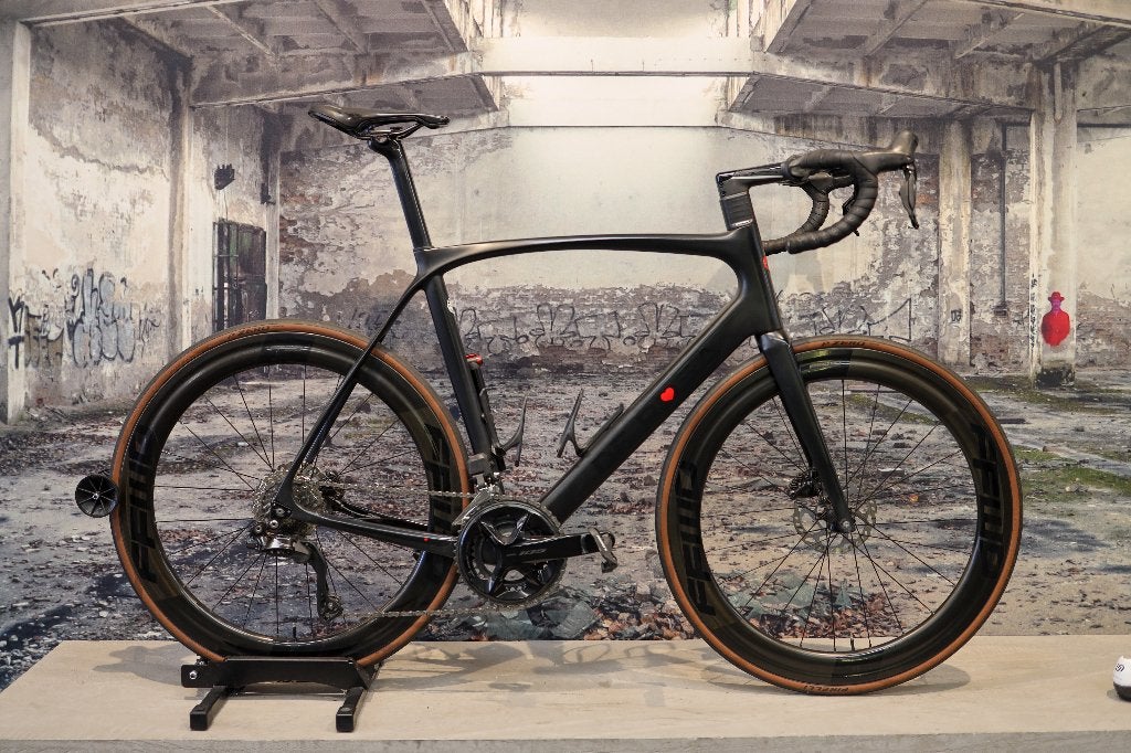 DeRosa Idol racefiets maat 61 105 di2 ffwd wielen, 28 inch, Carbon, Heren, 57 tot 61 cm
