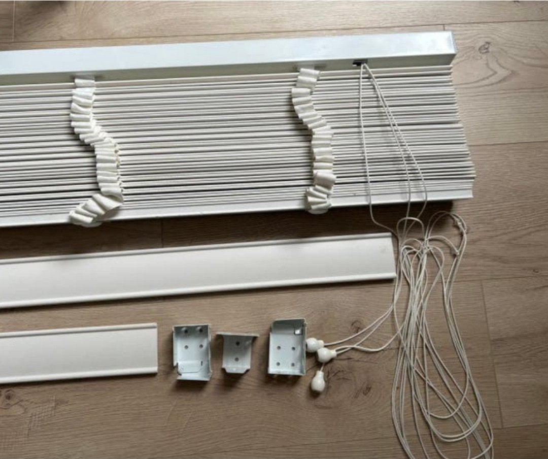 Nieuwe witte lamellen 168b x 130h, Huis en Inrichting, Ophalen, Inclusief montageonderdelen, Wit, Lamellen