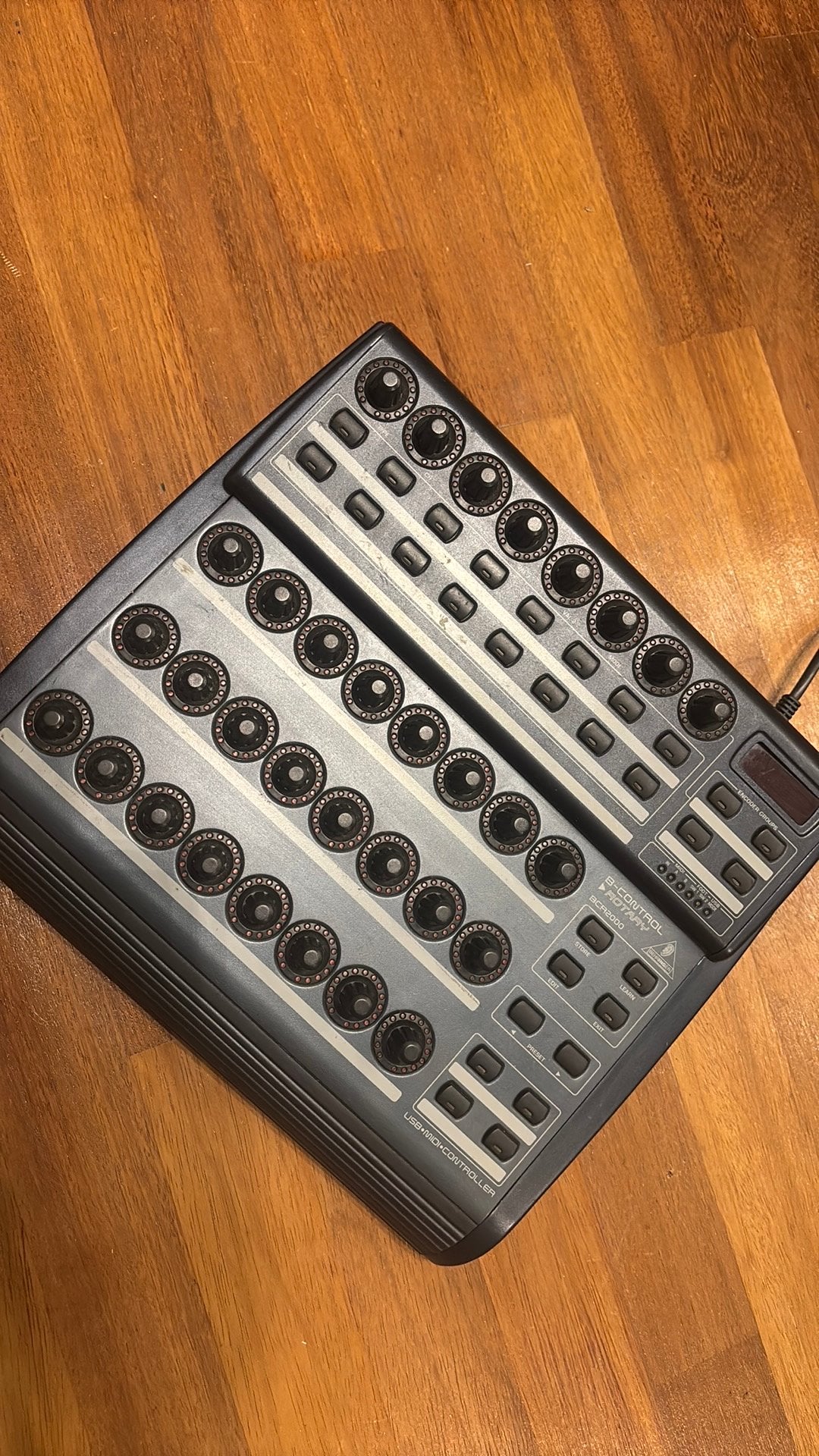 Behringer BCR2000 usb midi controler izgst, Ophalen of Verzenden, Gebruikt
