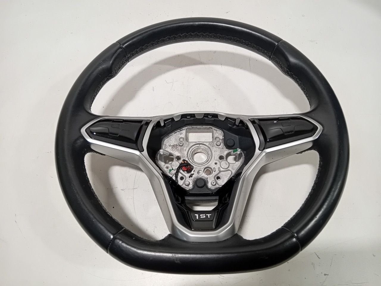Stuur Volkswagen ID.3, Onderdelen@venauto.nl, Van der Ven Autorecycling B.V., Gebruikt, Ettenseweg 76, 4706 PB Roosendaal, The Netherlands