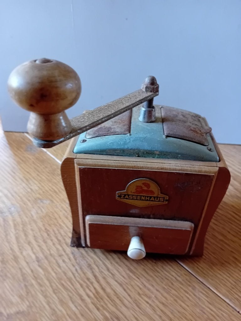 Vintage Koffiemolen Zassenhaus '30   14x10x12cm, Ophalen of Verzenden