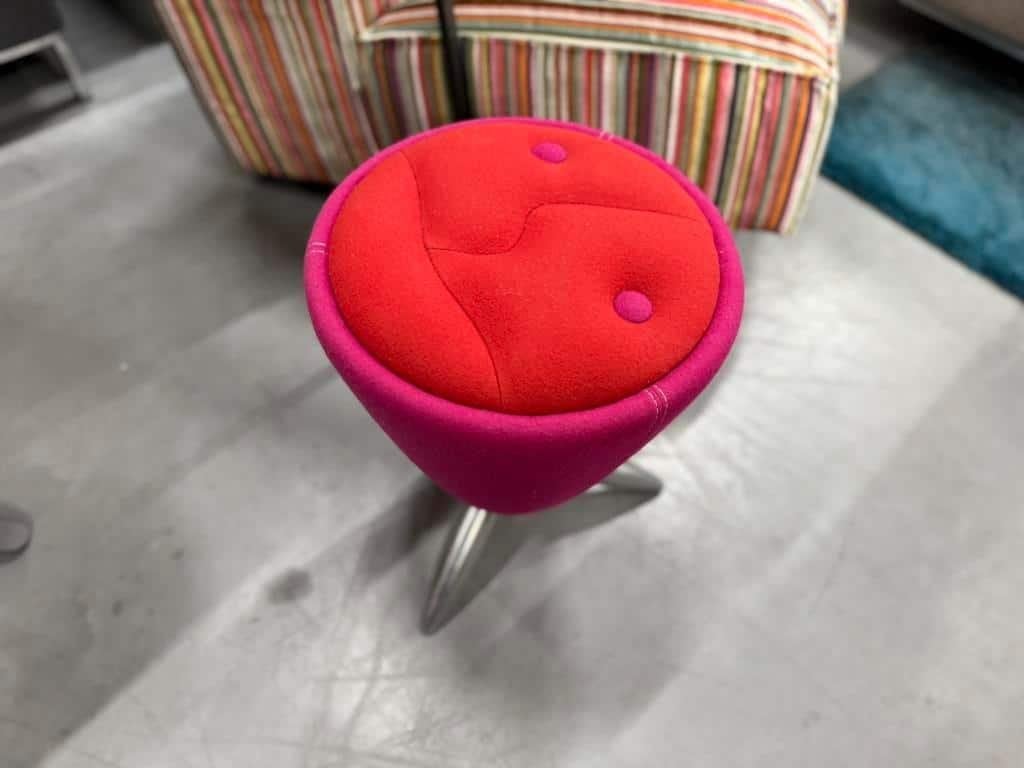 Leolux TamTam Hollow Kruk Roze rood stof Design Hocker, Minder dan 50 cm, Leolux, Info@leolux.nl, Rond