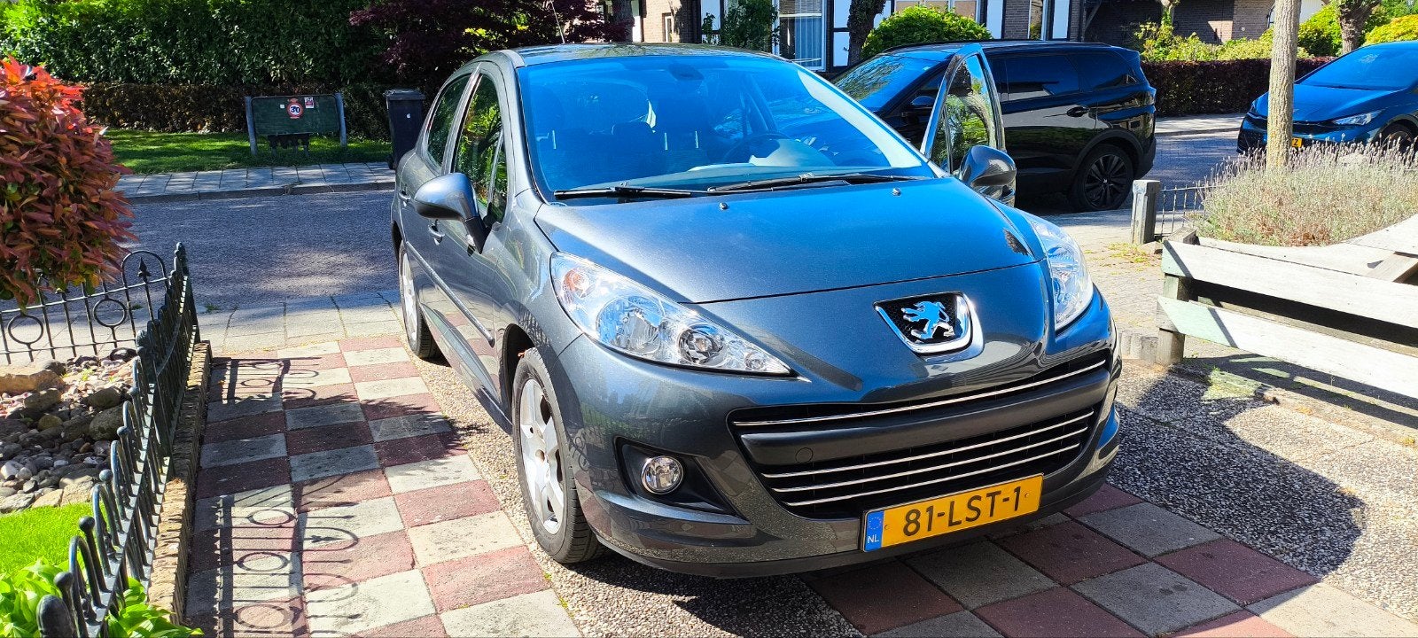 Peugeot 207 1.6 VTI 16V 5DRS 2010 Grijs, Auto's, Voorwielaandrijving, Origineel Nederlands, Handgeschakeld, 17 km/l