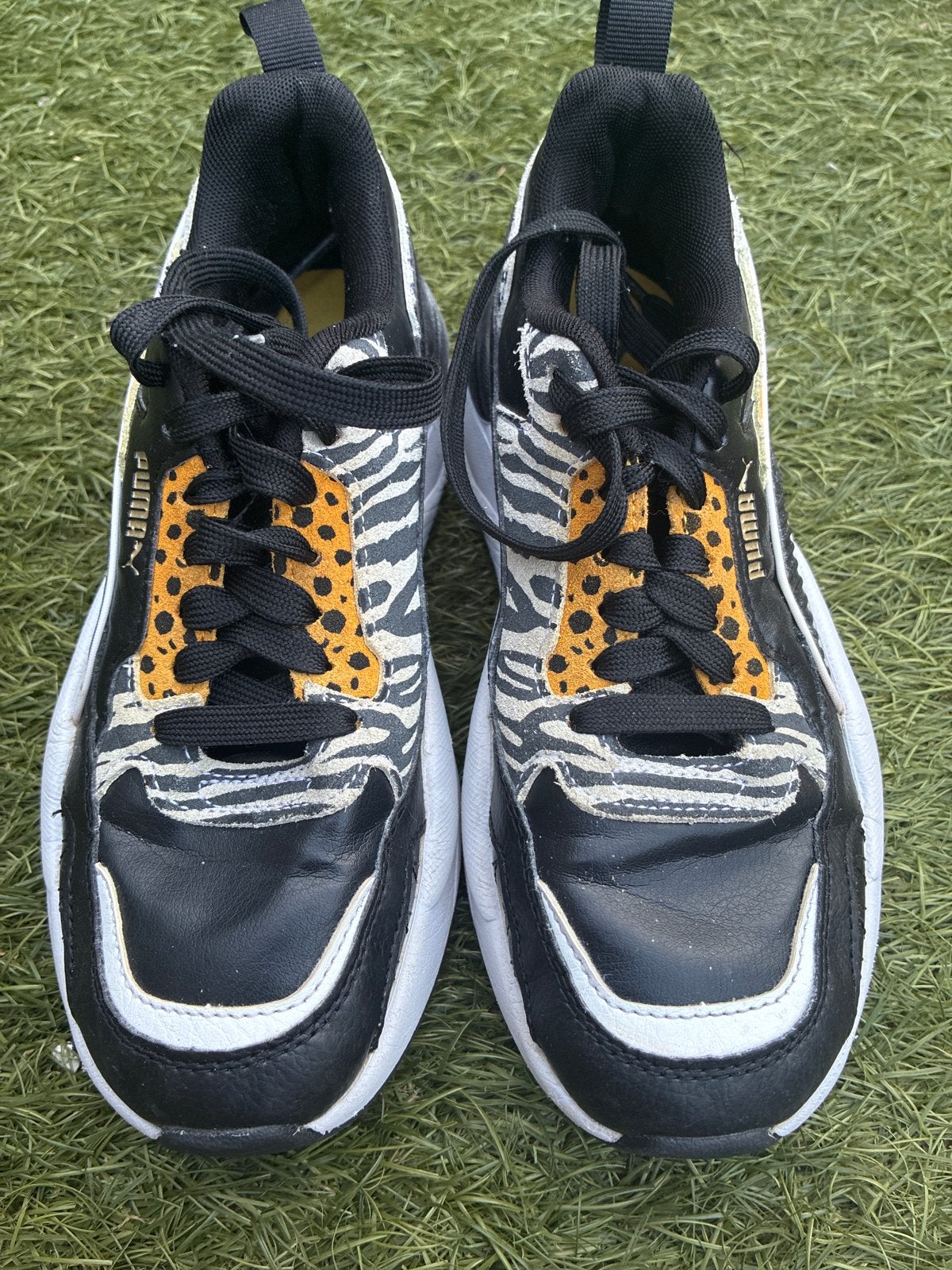 Puma X-Ray sneakers mt 36  met zebra- en luipaardprint, Ophalen of Verzenden, Gedragen, Zwart, Sneakers of Gympen