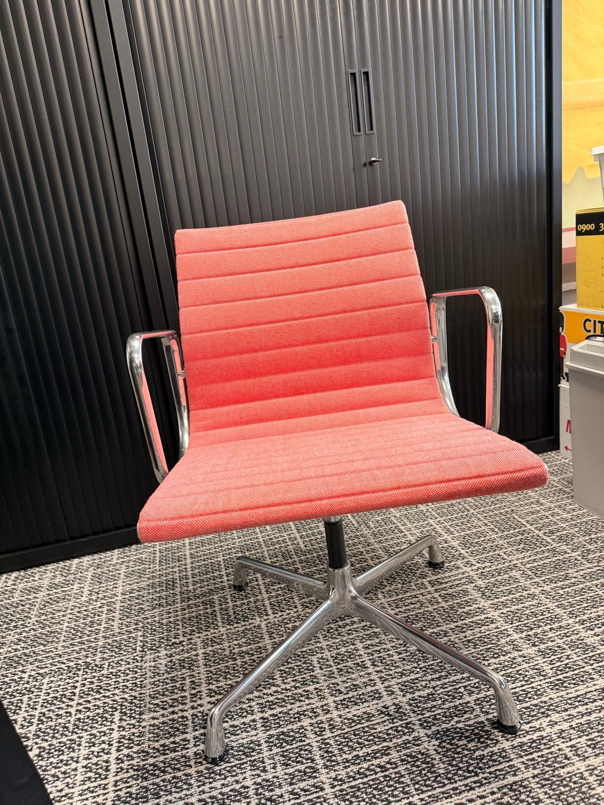 Charles and Ray Eames stoel ( origineel) Vitra, Overige kleuren, Ophalen of Verzenden, Zo goed als nieuw, Eén