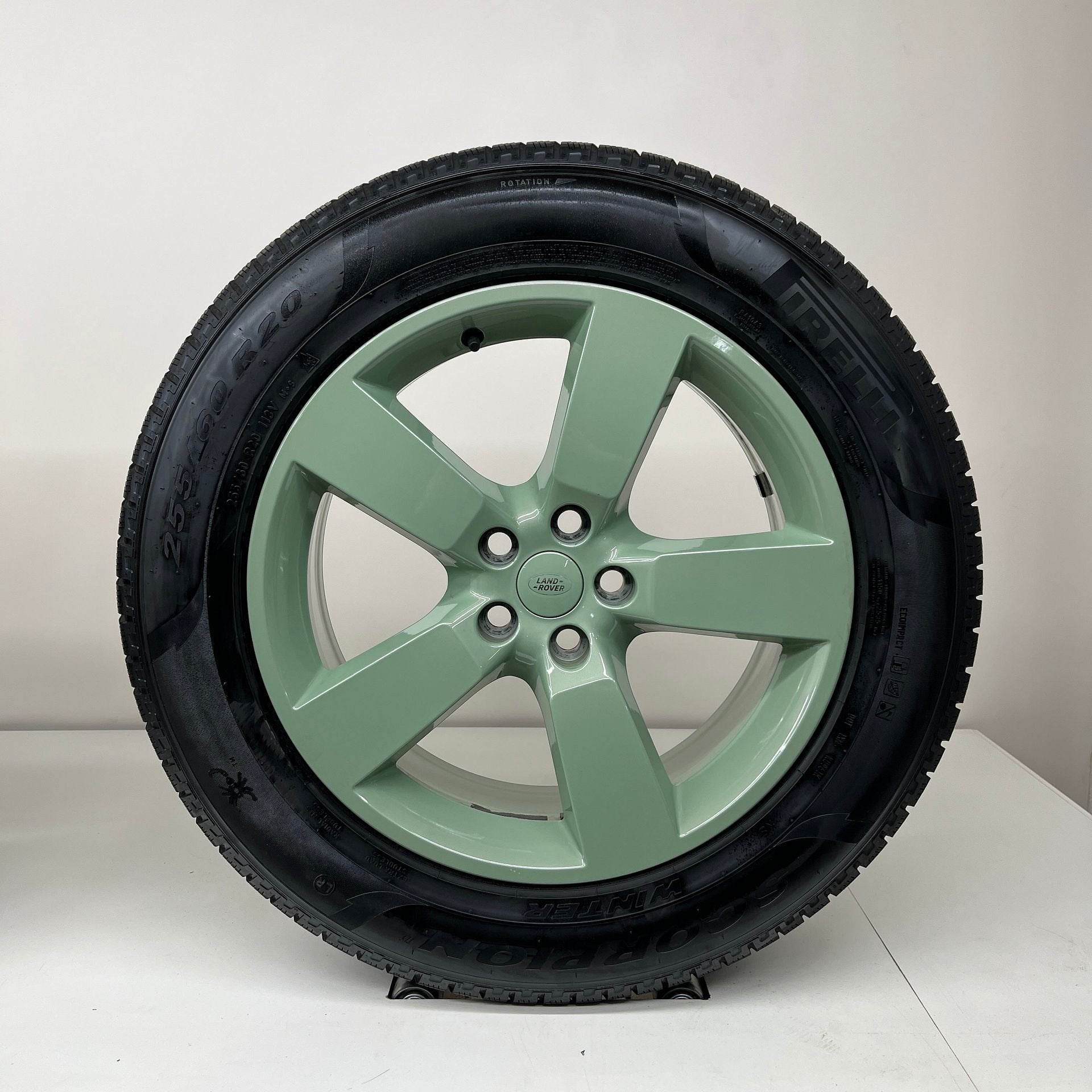 Land Rover Defender - 20 inch - zomerbanden, Gebruikt, 255 mm, Banden en Velgen, Ophalen of Verzenden