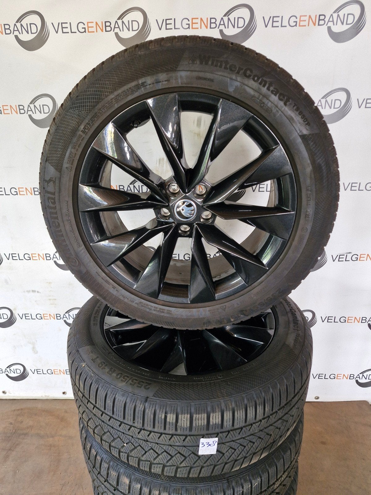 Winterset Skoda Enyac Elroq 235 55 255 50 19 5x112 57,1 vag, Auto-onderdelen, Banden en Velgen, 19 inch, Gebruikt, ., Banden en Velgen