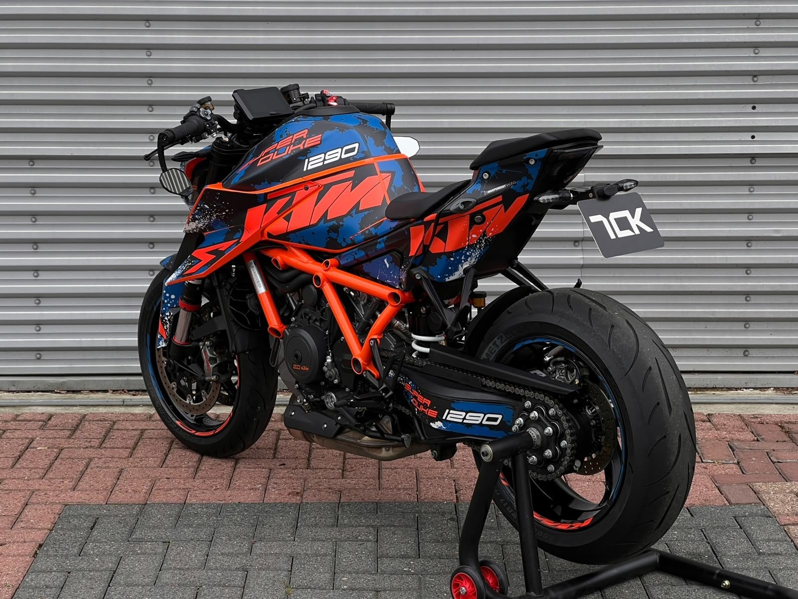 KTM 1290 SuperDuke R |Akrapovic|Tech-Pack|Launch Control, Motoren, Traction Control, 1301 cc, Meer dan 35 kW, Toermotor