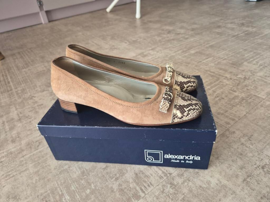 Instappers van Alexandria, Kleding | Dames, Schoenen, Alexandria, Ophalen of Verzenden, Zo goed als nieuw, Instappers