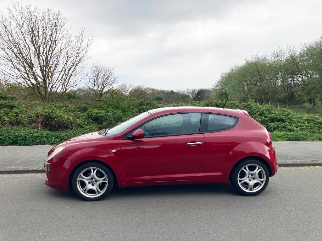 Alfa Romeo MiTo 1.3 JTD ECO 62KW 2011 Rood met trekhaak, Voorwielaandrijving, Euro 5, 4 cilinders, Origineel Nederlands