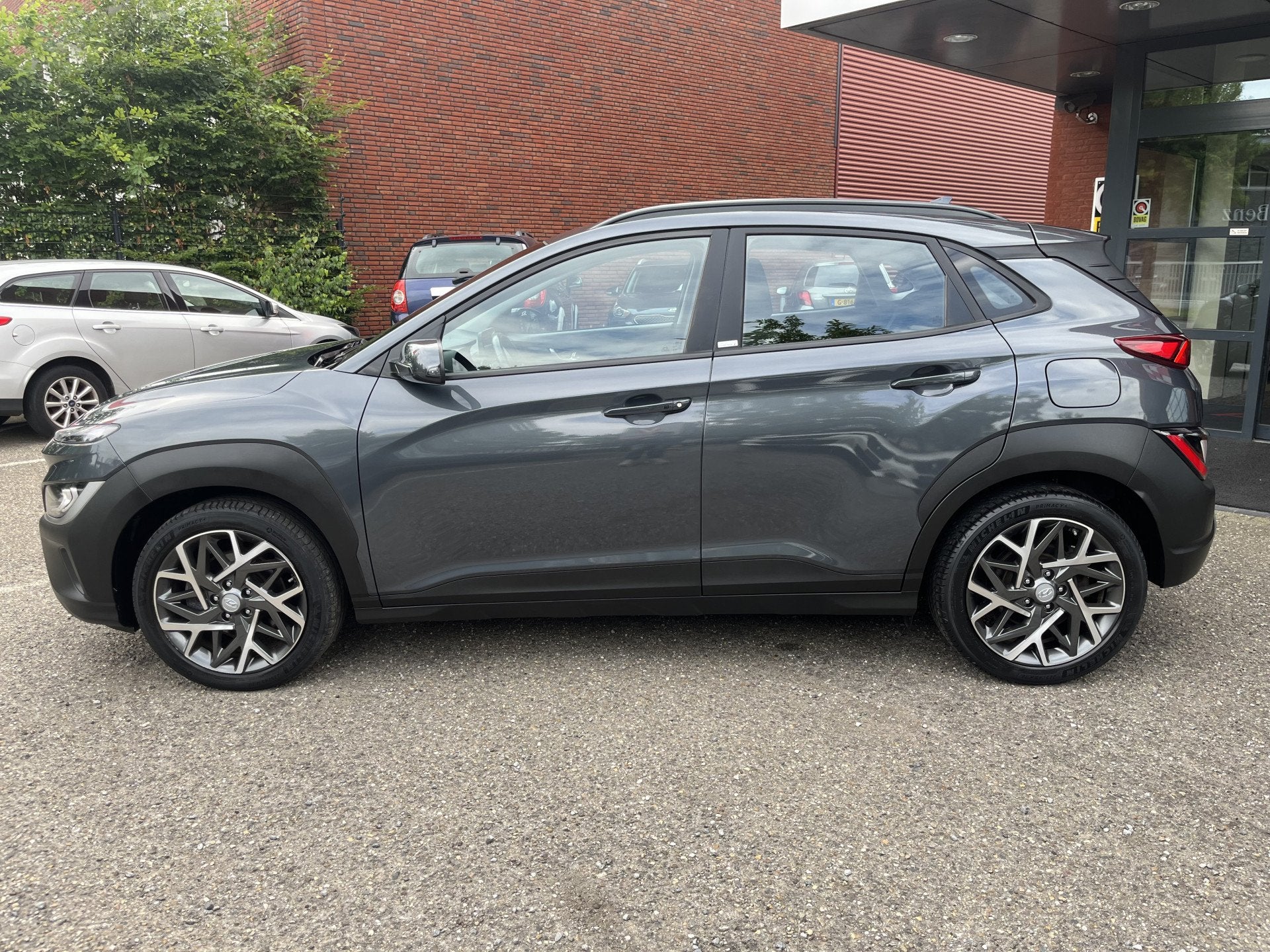 Hyundai Kona 1.6 GDI HEV Fashion // KEYLESS // KRELL AUDIO /, Stof, Gebruikt, Origineel Nederlands, Bedrijf