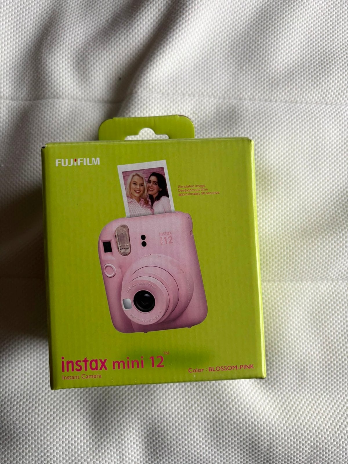 Nieuwe instax mini 12 pink, Ophalen of Verzenden, Nieuw, Polaroid, Fuji