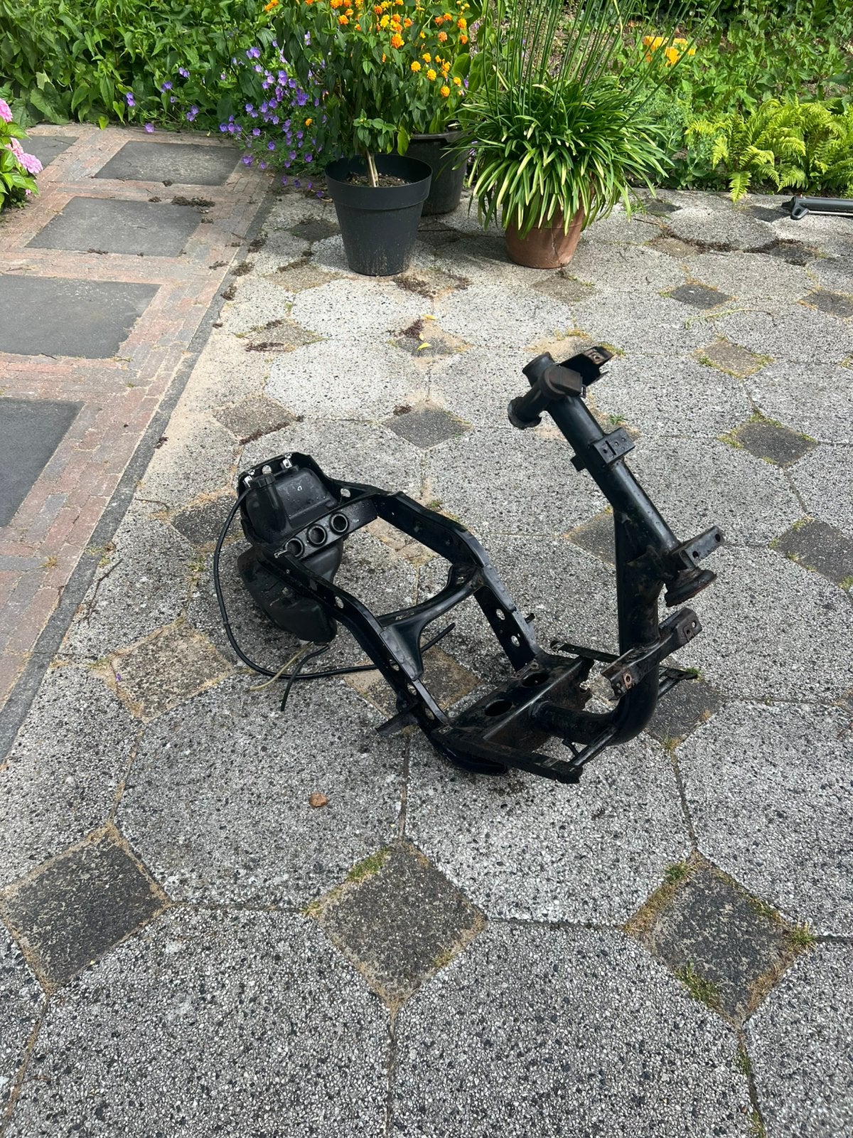 Zip snor frame met wok, Fietsen en Brommers, Scooters | Piaggio, Ophalen, Gebruikt, Zip, Maximaal 25 km/u