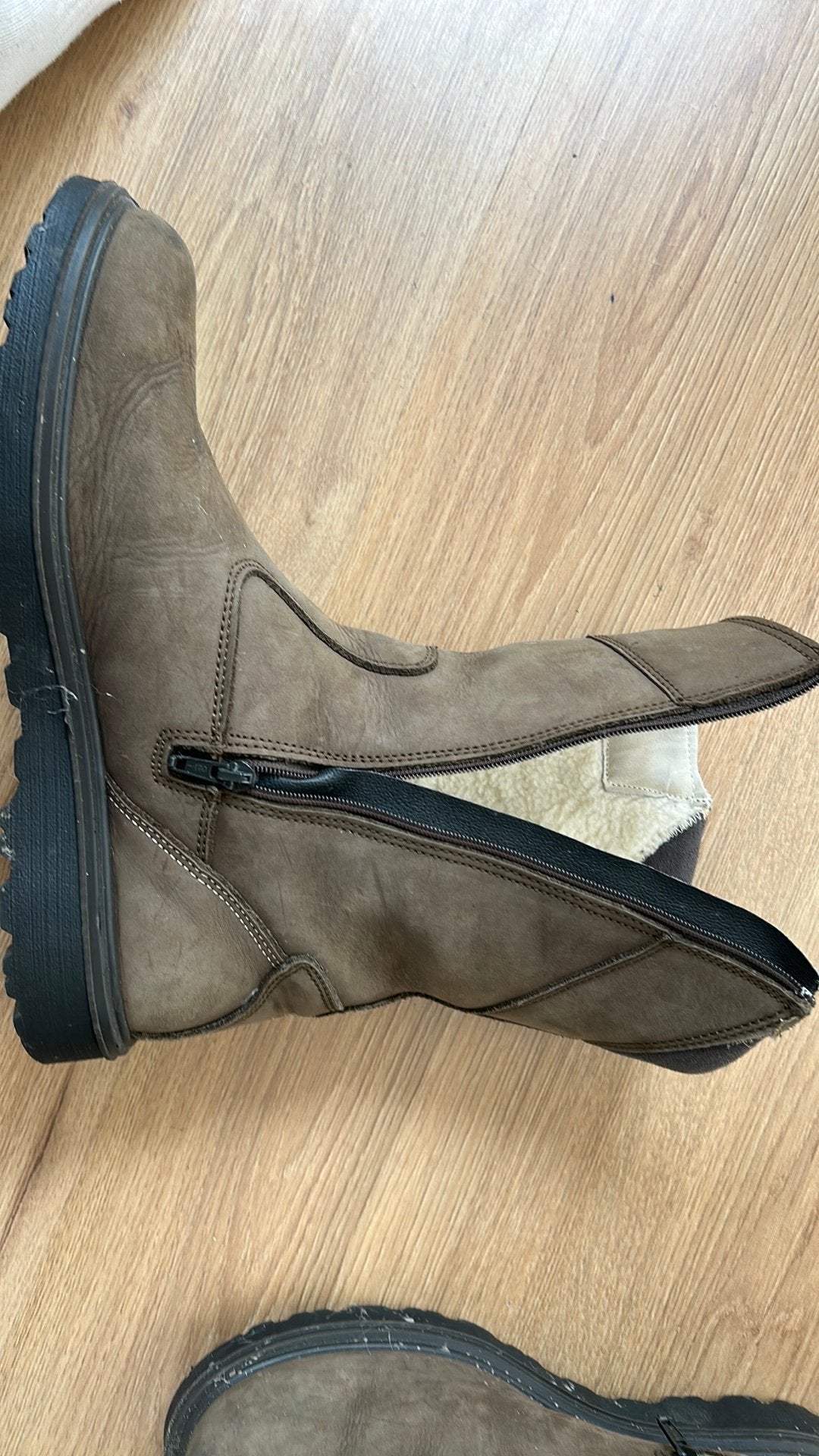 Sneeuwschoenen - laarzen gevoerd, Bruin, Ophalen of Verzenden, Zo goed als nieuw, Werkschoenen