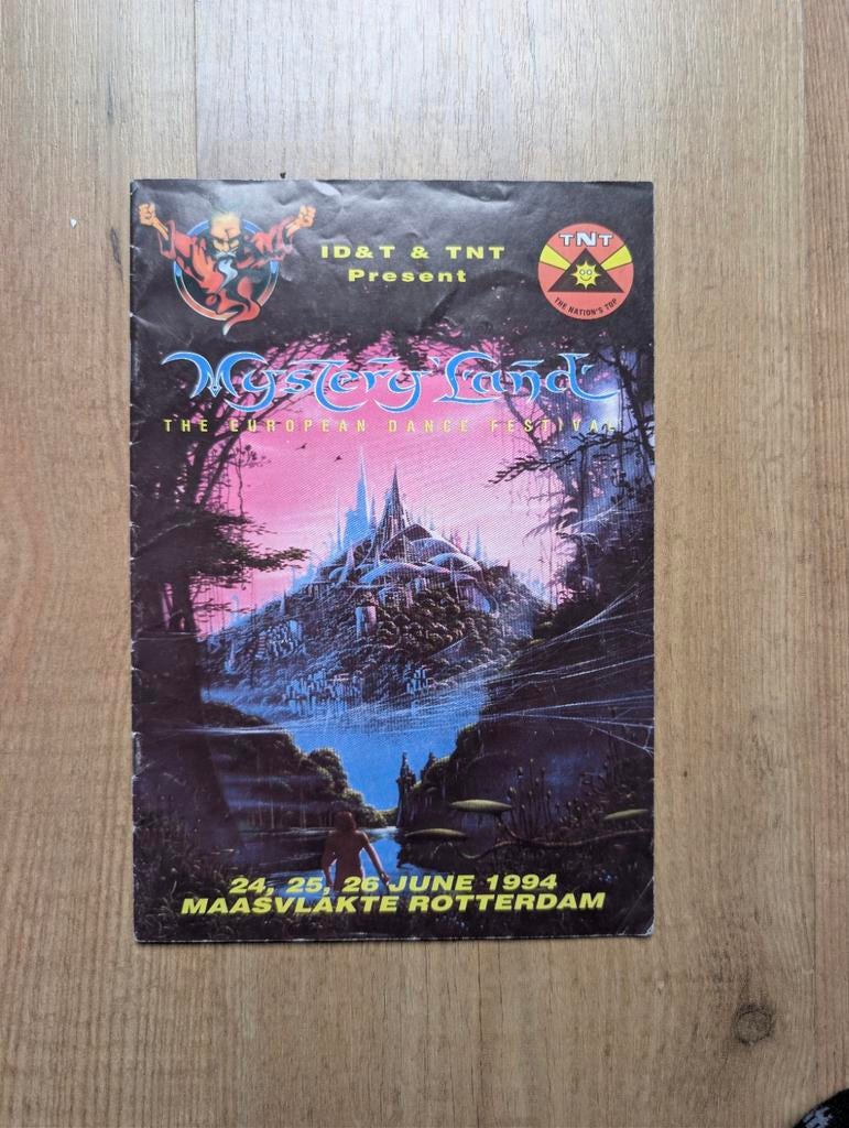 Thunderdome mysteryland 1994 flyer/boekje, Rechthoekig Staand, Ophalen of Verzenden, Zo goed als nieuw, A1 t/m A3