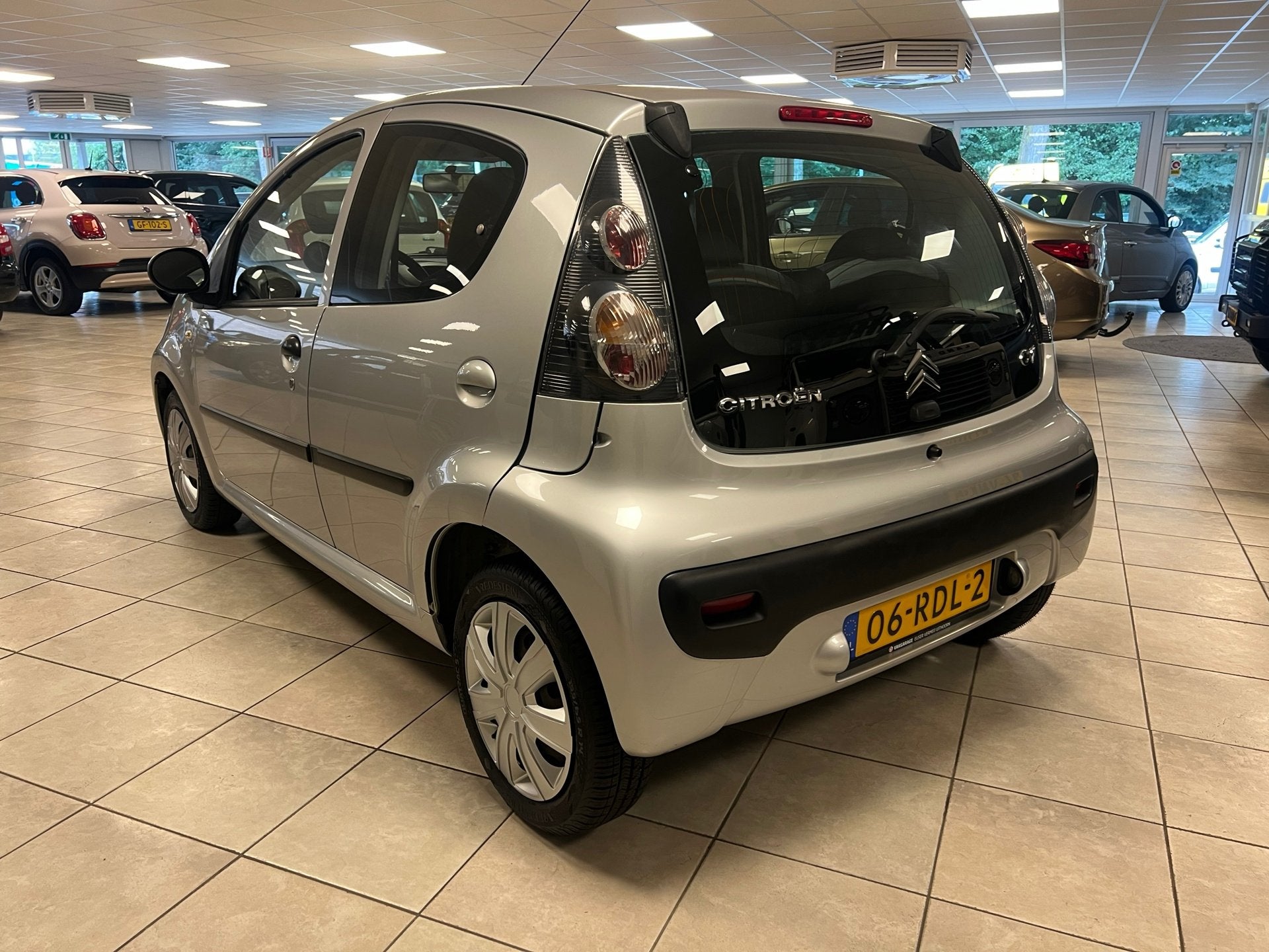 Citroen C1 1.0-12V Selection goed onderhouden, Airco, 5 deur, Euro 5, Stof, Gebruikt, Zwart