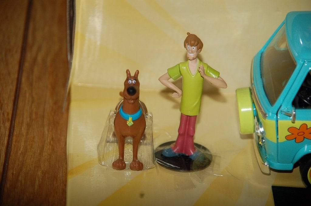 1:24 MYSTERY MACHINE SCOOBY DOO JADA WRH, Verzenden, Zo goed als nieuw, Auto, Jada