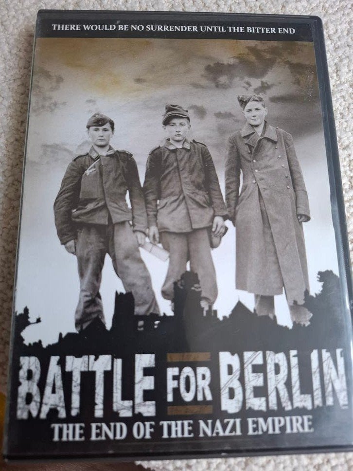 Battle for Berlin, Vanaf 16 jaar, Ophalen of Verzenden, Zo goed als nieuw, Oorlog of Misdaad