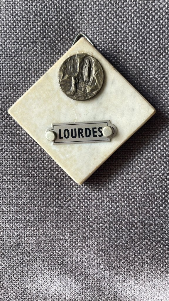 Steentje uit Lourdes, Ophalen of Verzenden, Zo goed als nieuw, Beeld(je), Christendom | Katholiek