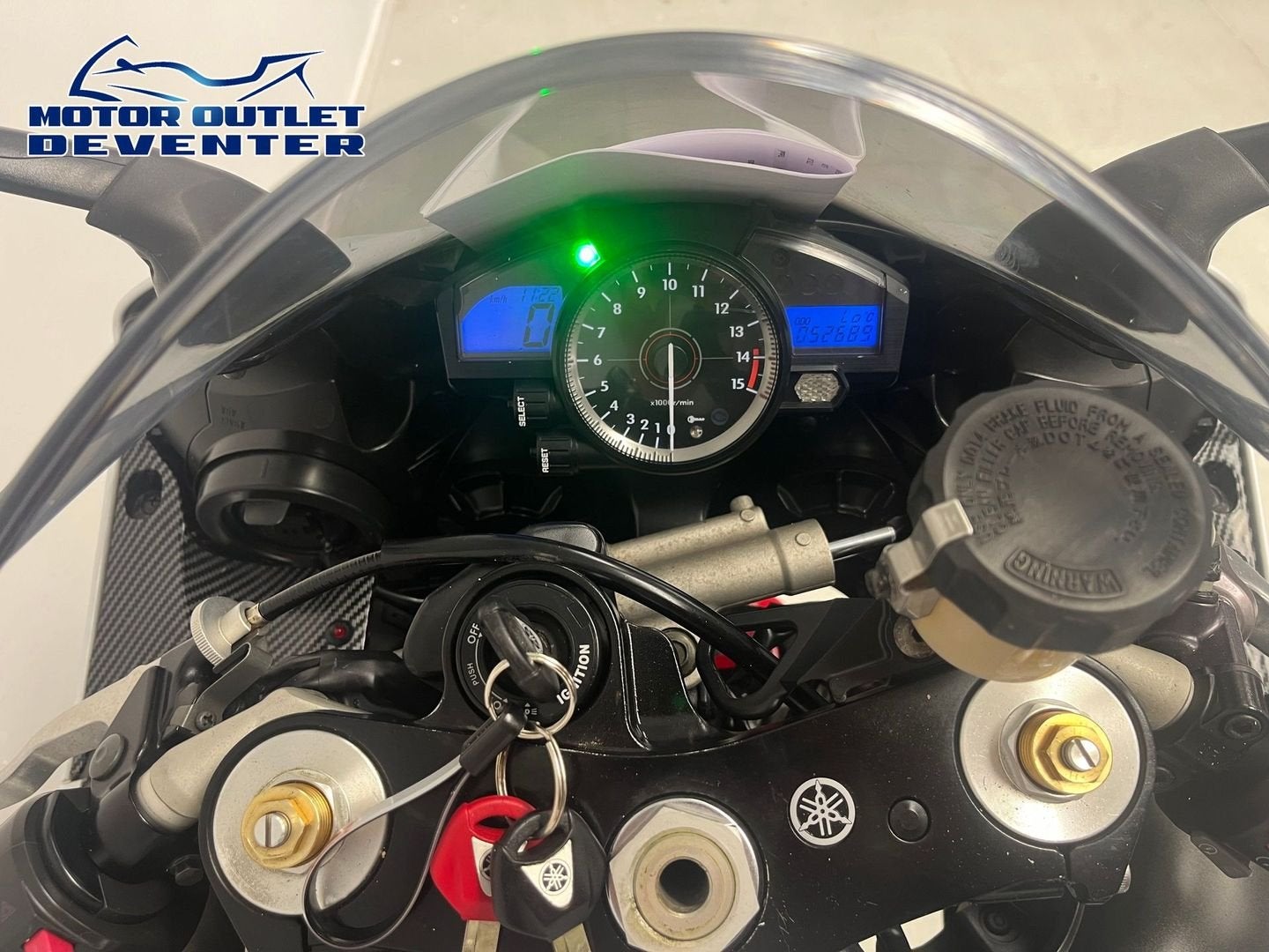 Mooie YAMAHA YZF R1 (bj 2010), 4 cilinders, Motorrijbewijs A, Bedrijf, Onbekend