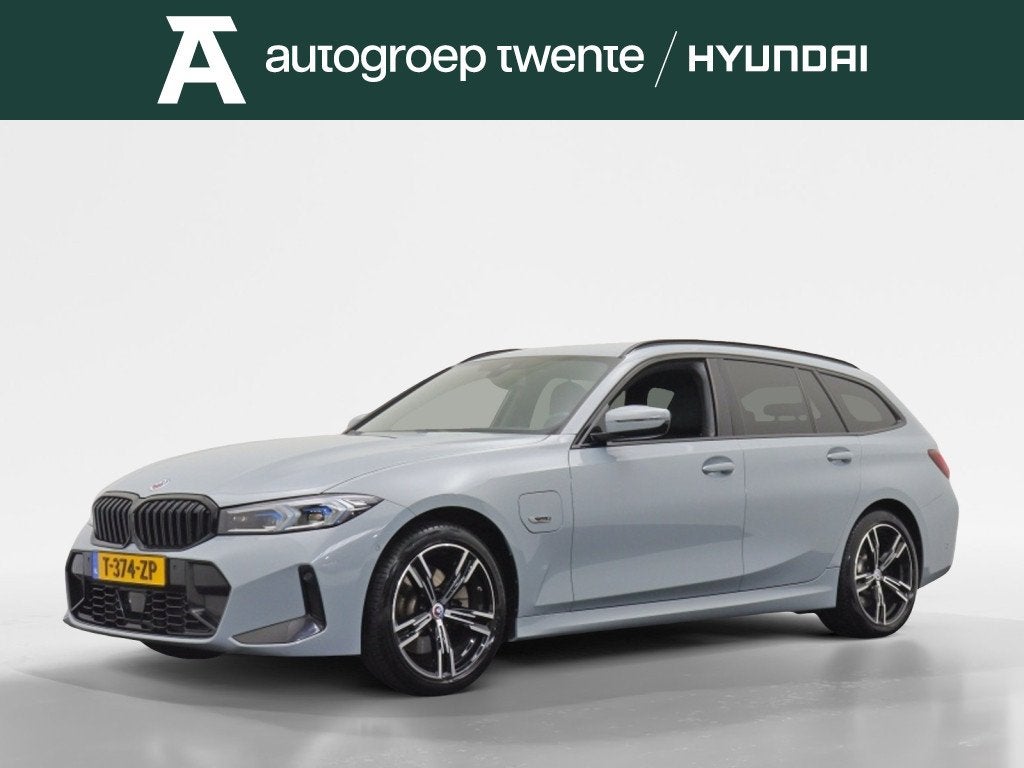 BMW 3 Serie Touring 330e M SPORT + Innovation | Elek. Trekha, Auto's, 1998 cc, Gebruikt, 4 cilinders, Plug-in hybride