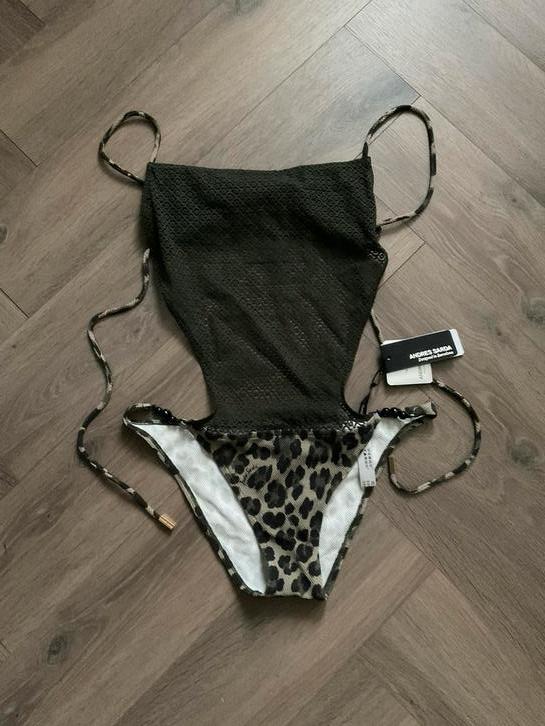 Nieuw - sexy leo badpak Andres Sarda - 80B, Kleding | Dames, Badmode en Zwemkleding, Nieuw, Badpak, Ophalen of Verzenden, Andres Sarda
