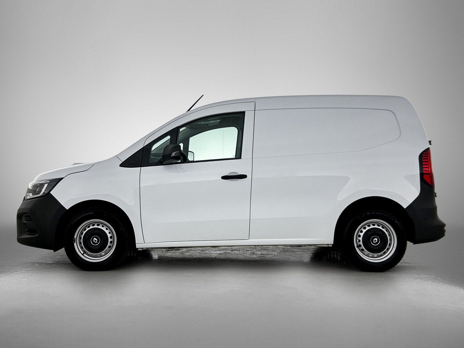 Renault Kangoo 1.5 Blue dCi 75 Luxe L1 (bj 2024), Voorwielaandrijving, Stof, Gebruikt, 4 cilinders