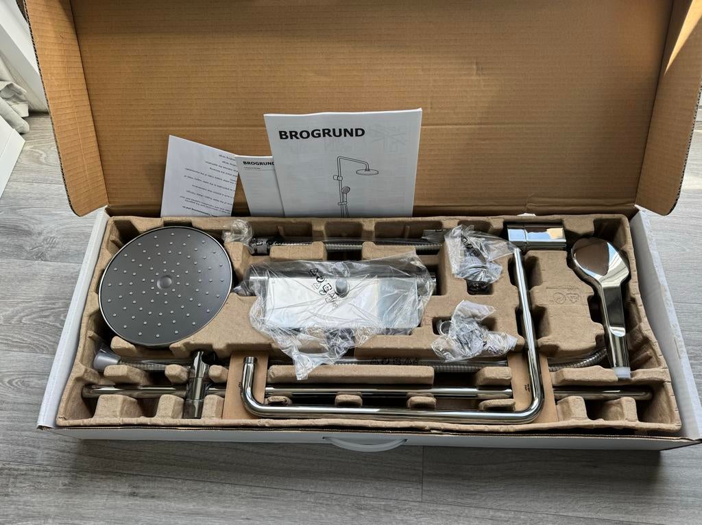 IKEA BROGRUND Douchesysteem met thermostaatkraan,regendouche, Ophalen of Verzenden, Zo goed als nieuw, Overige typen