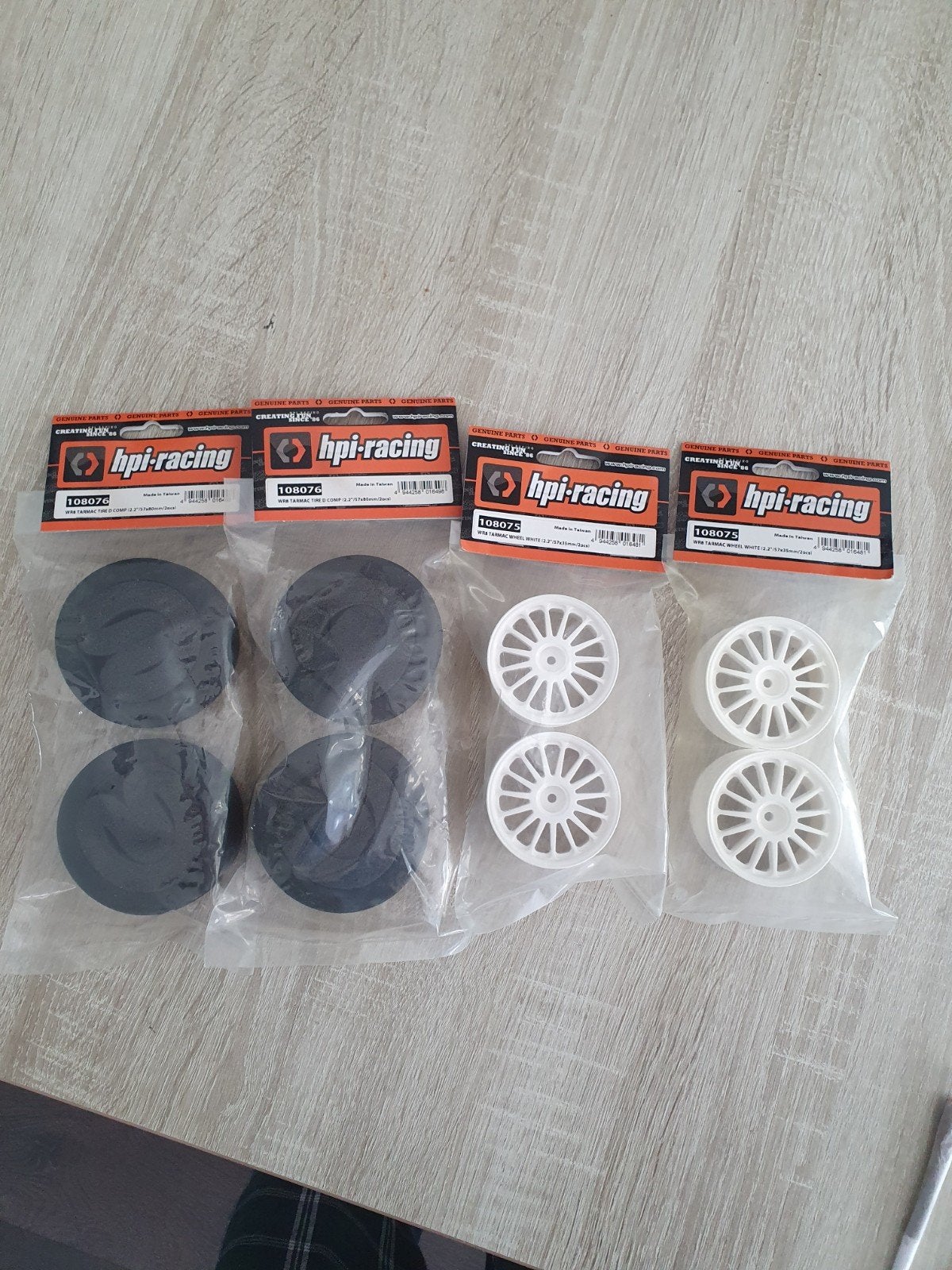 HPI Racing WR8 Tarmac Banden en Velgen Set, Ophalen of Verzenden, Nieuw