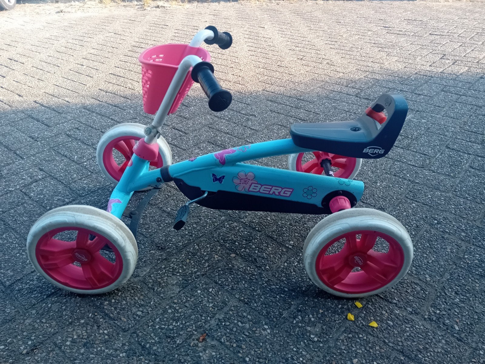 Roze kinderskelter van het merk Berg., Ophalen, Gebruikt, Berg