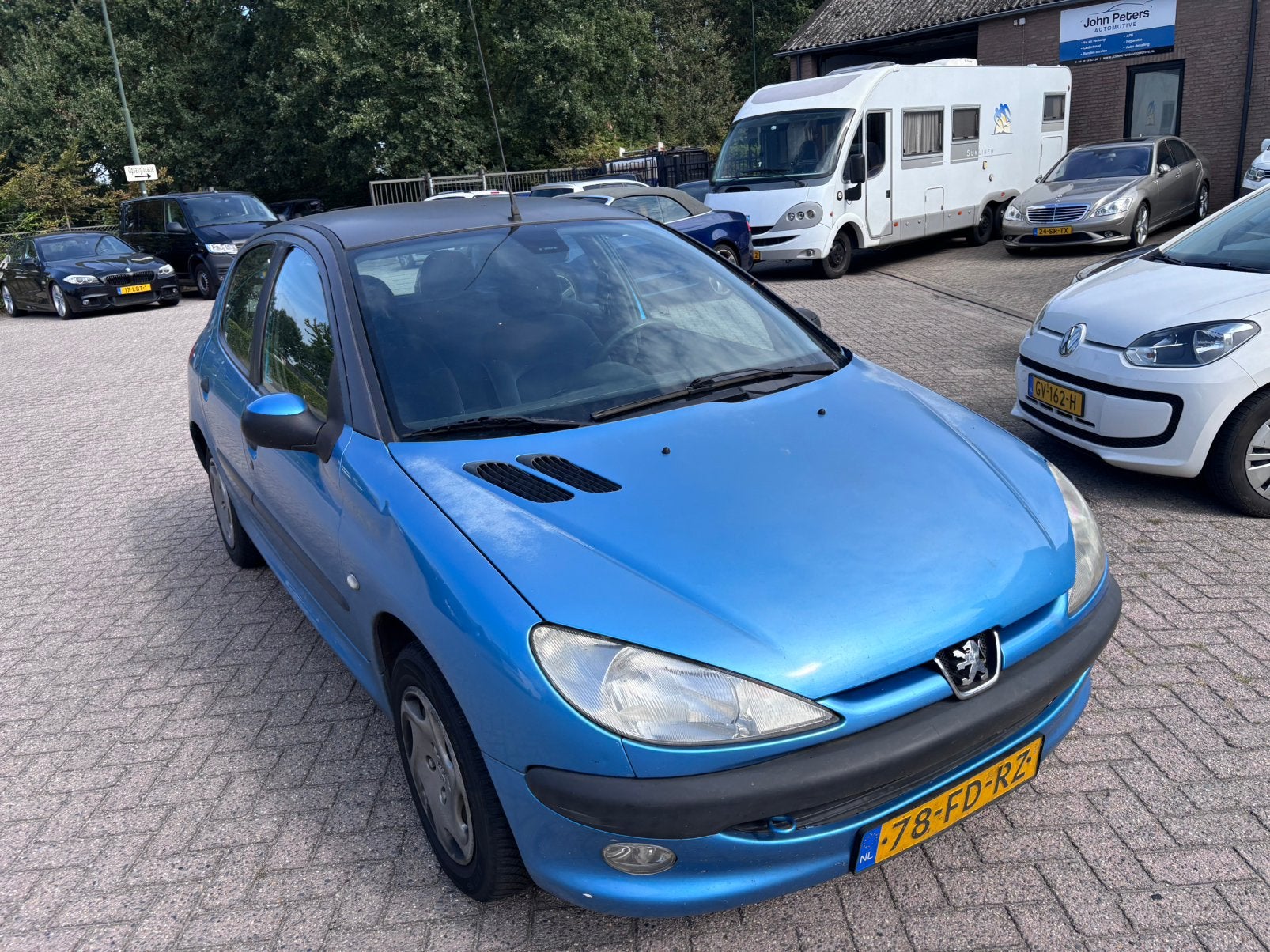 Peugeot 206 1.4 5 deurs Nieuwe APK, Voorwielaandrijving, 15 km/l, 31 €/maand, 4 cilinders