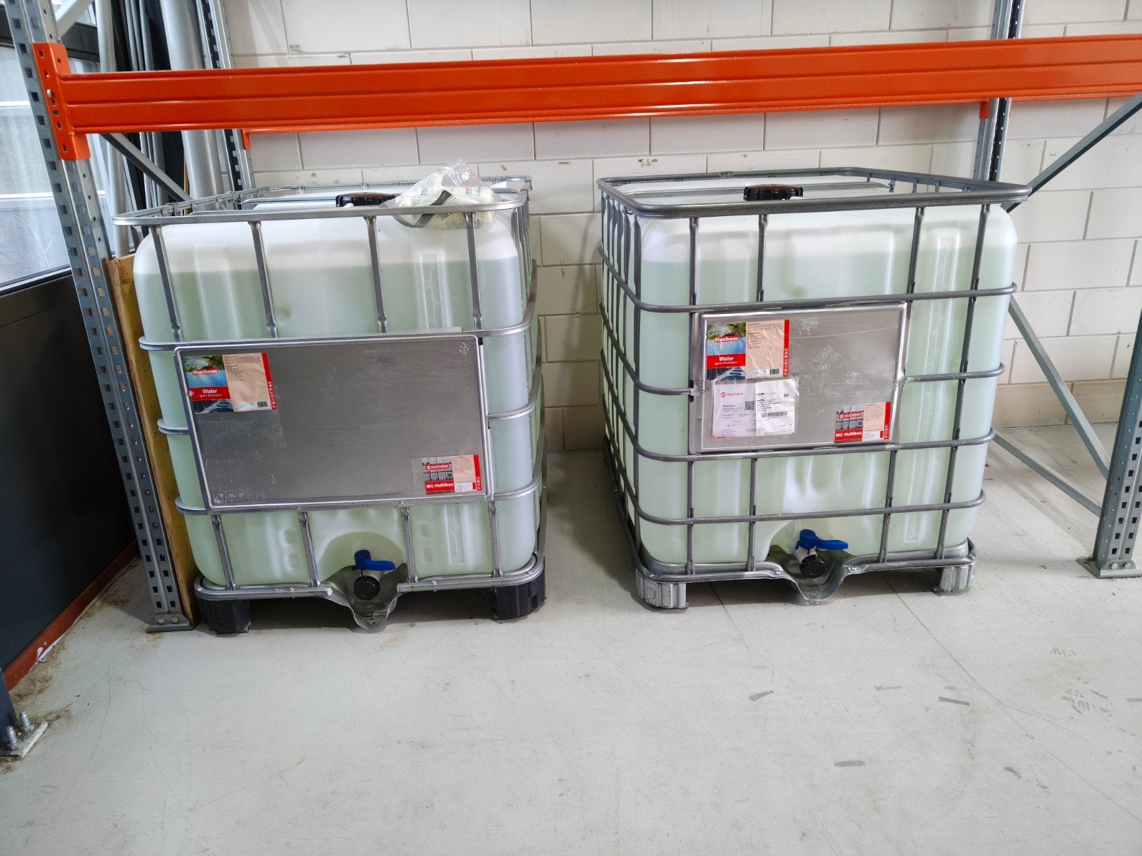 2x Nieuwe 1000L IBC Watertank - Huchem Water, Ophalen